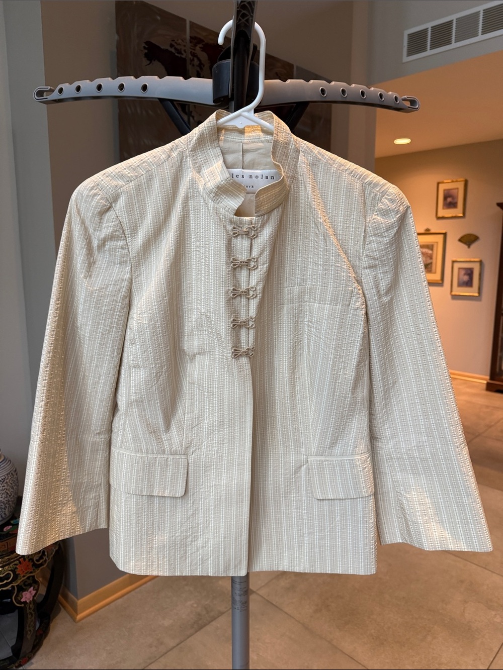 Charles Nolan Cream Textured Mandarin-Collar Blazer with Frog Closures Size 4
